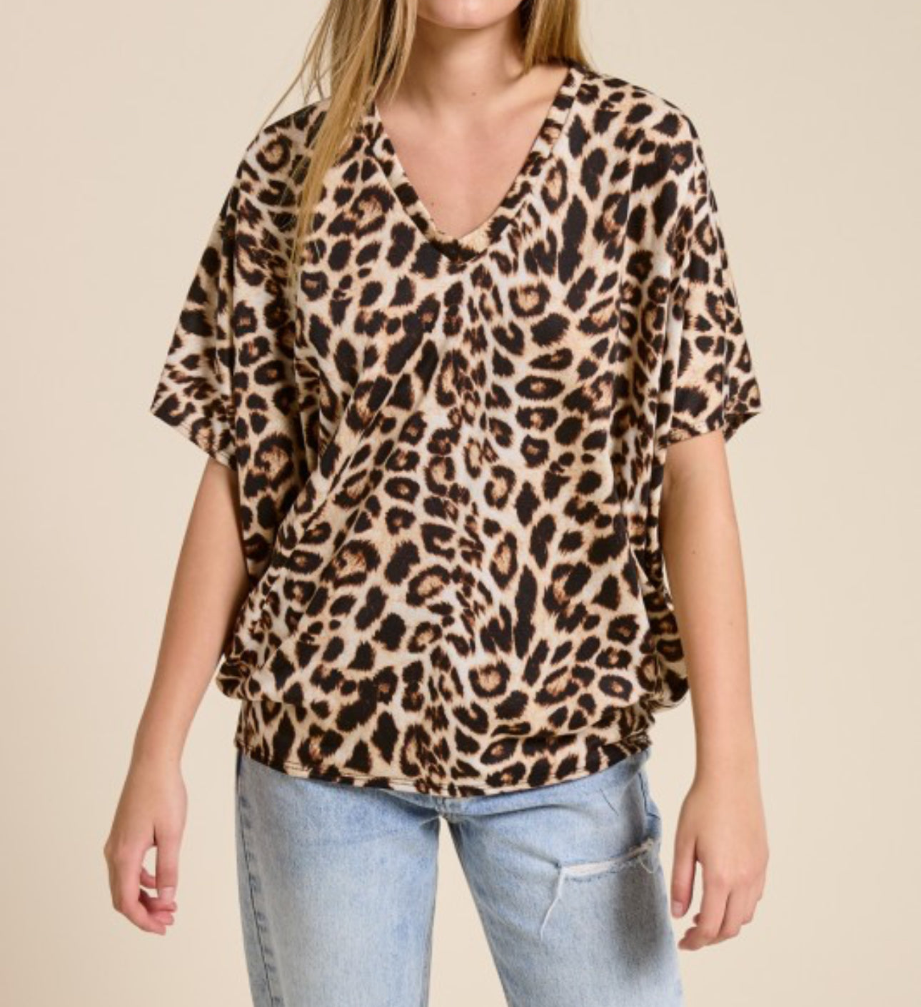 V NECK SHORT SLEEVE LEOPARD