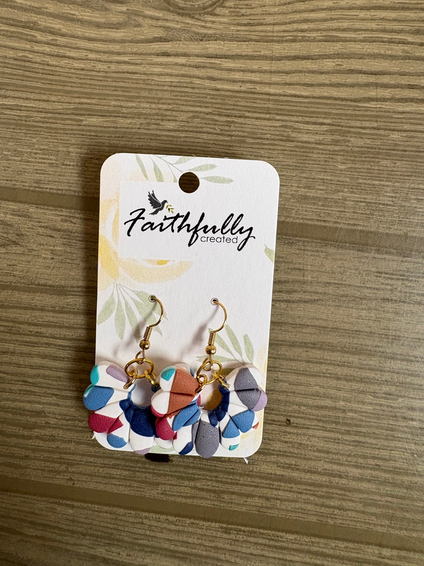 EARRINGS:MULTI COLERED DANGLES