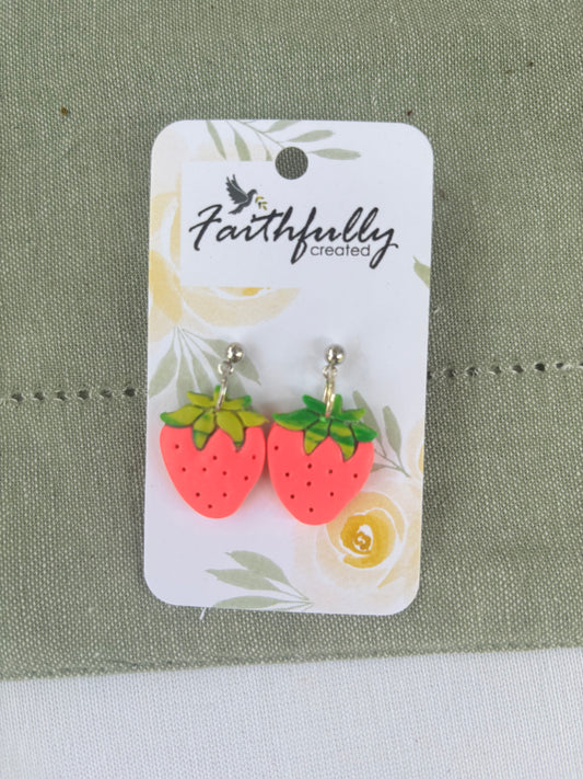 EARRINGS: FRESH PICKED STRAWBERRIES