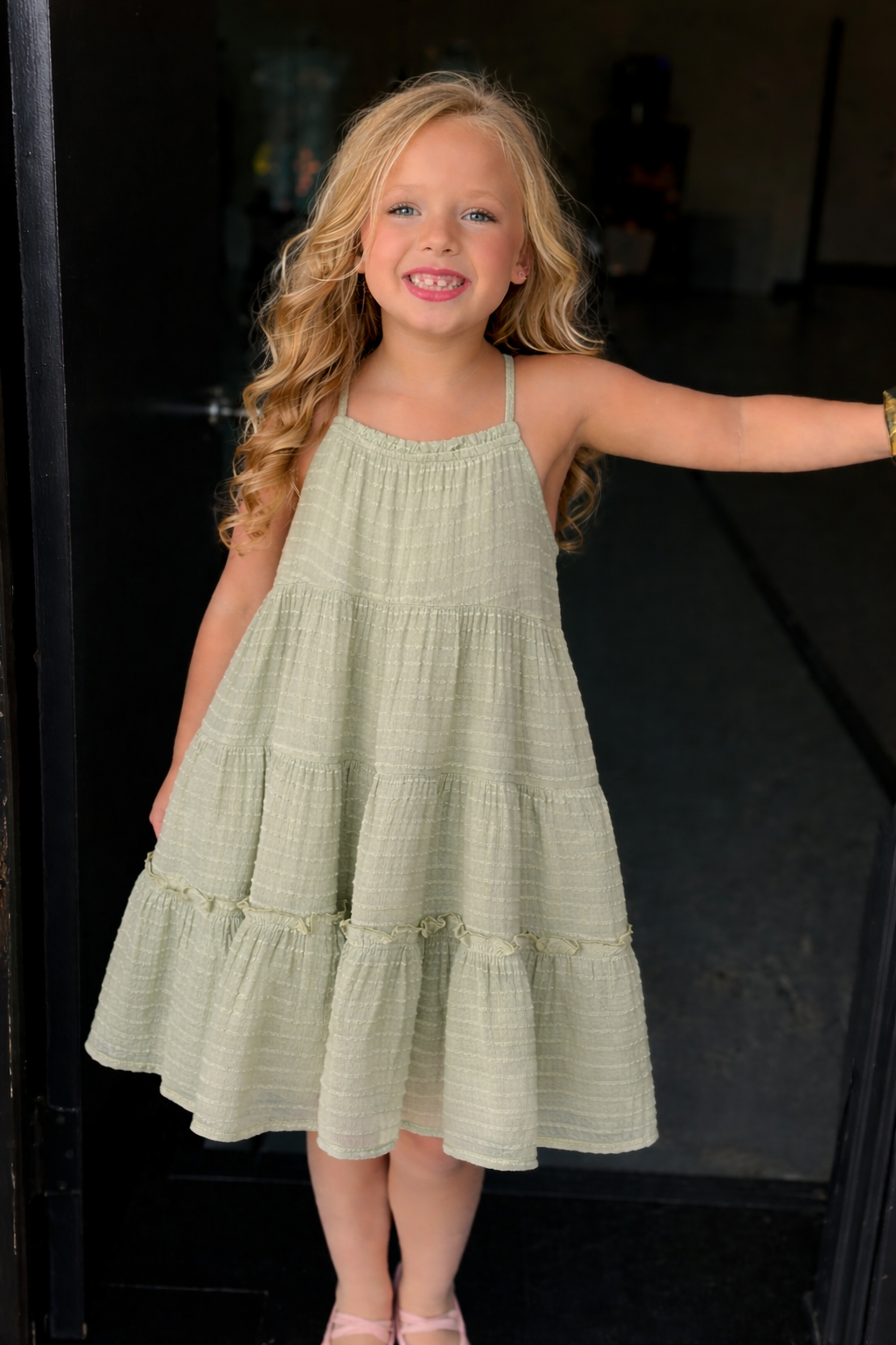 SWEET SUMMER GIRLS/ TWEEN TEXTURED TIERED HALTER DRESS