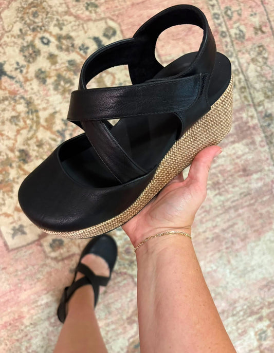 Corkys  Wedge