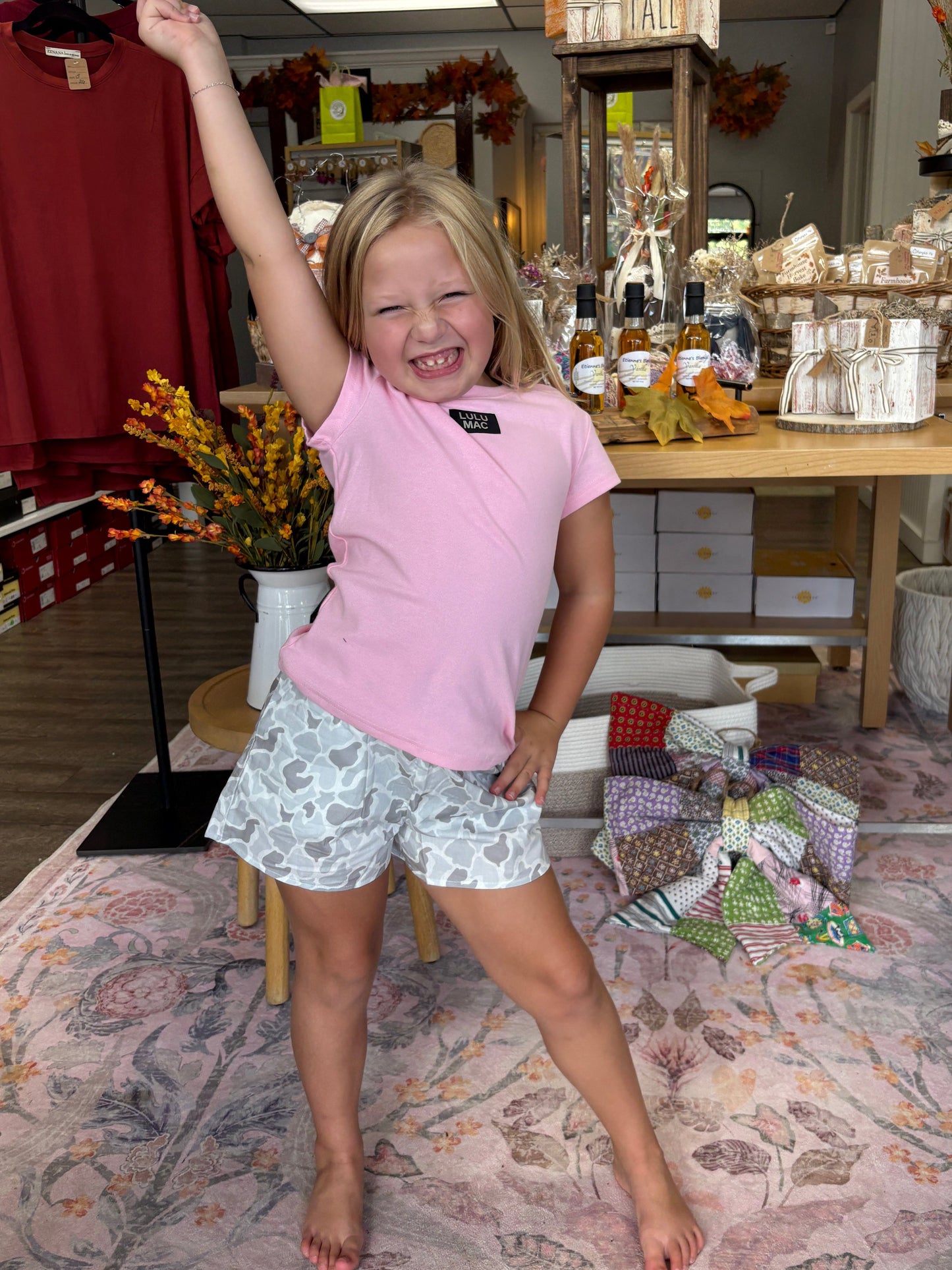 LULU MAC WHITE CAMO SHORTS YOUTH