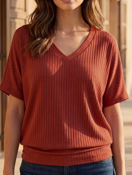 V NECK RIBBED TOP BRICK