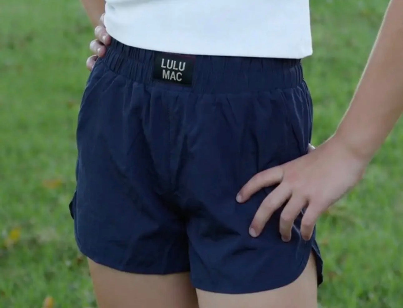 LULU MAC NAVY SHORTS YOUTH
