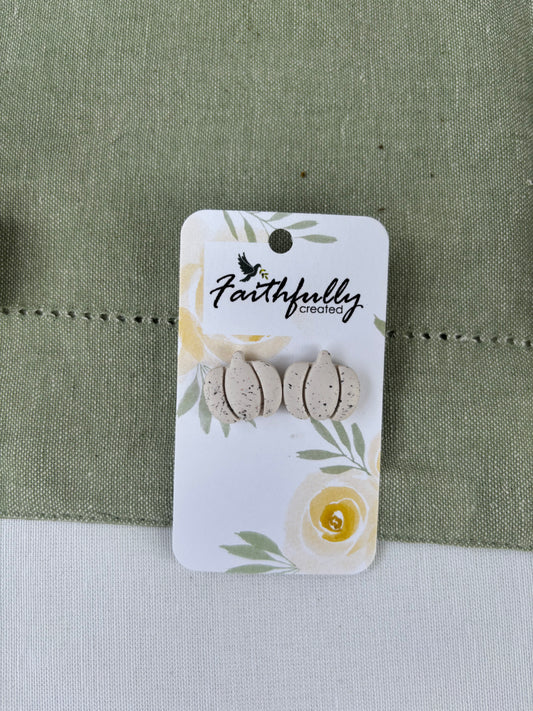 EARRINGS: LUSCIOUS LINEN PUMPKINS