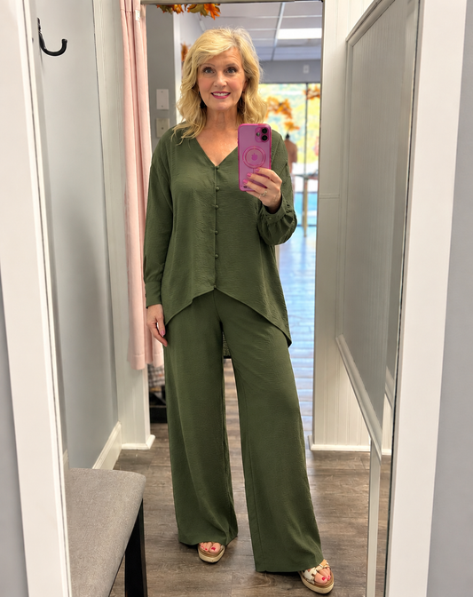 2 PIECE OVERSIZED PONCHO TO & RELAXED BOTTOMS: OLIVE