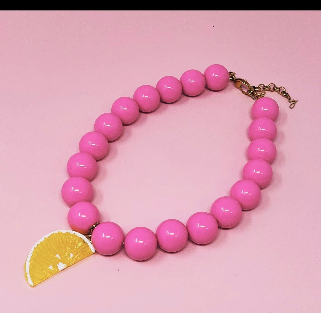 SUMMER SQUEEZE BEADED NECKLACE
