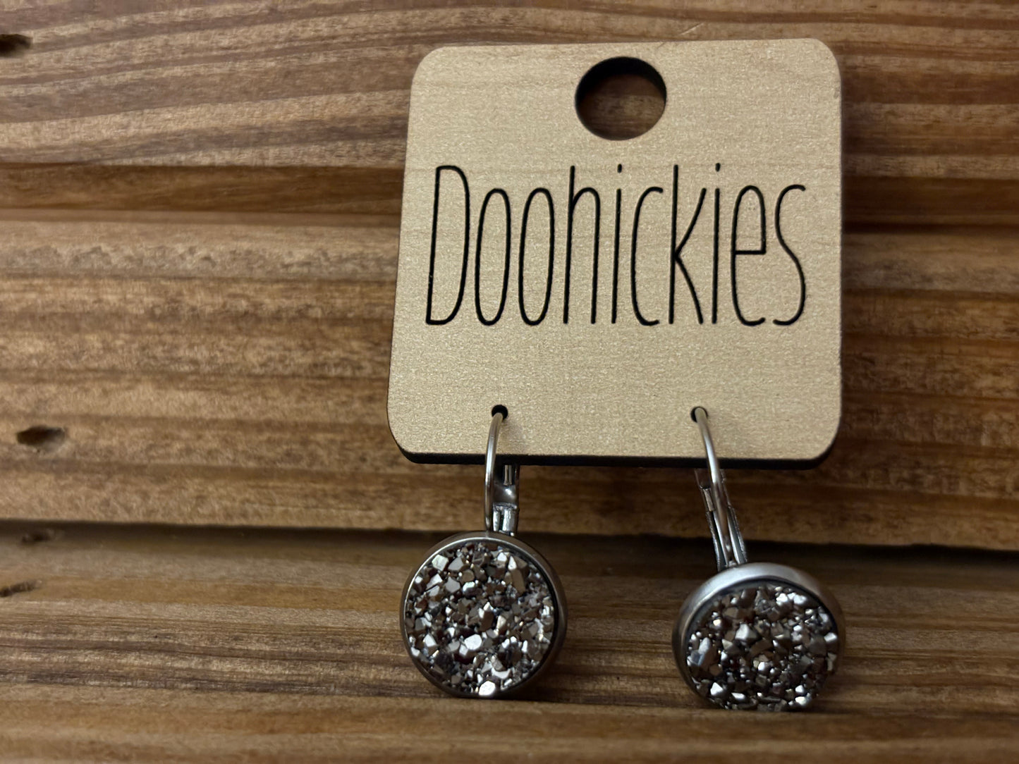 EARRINGS-EVERYDAY ROUND DANGLES