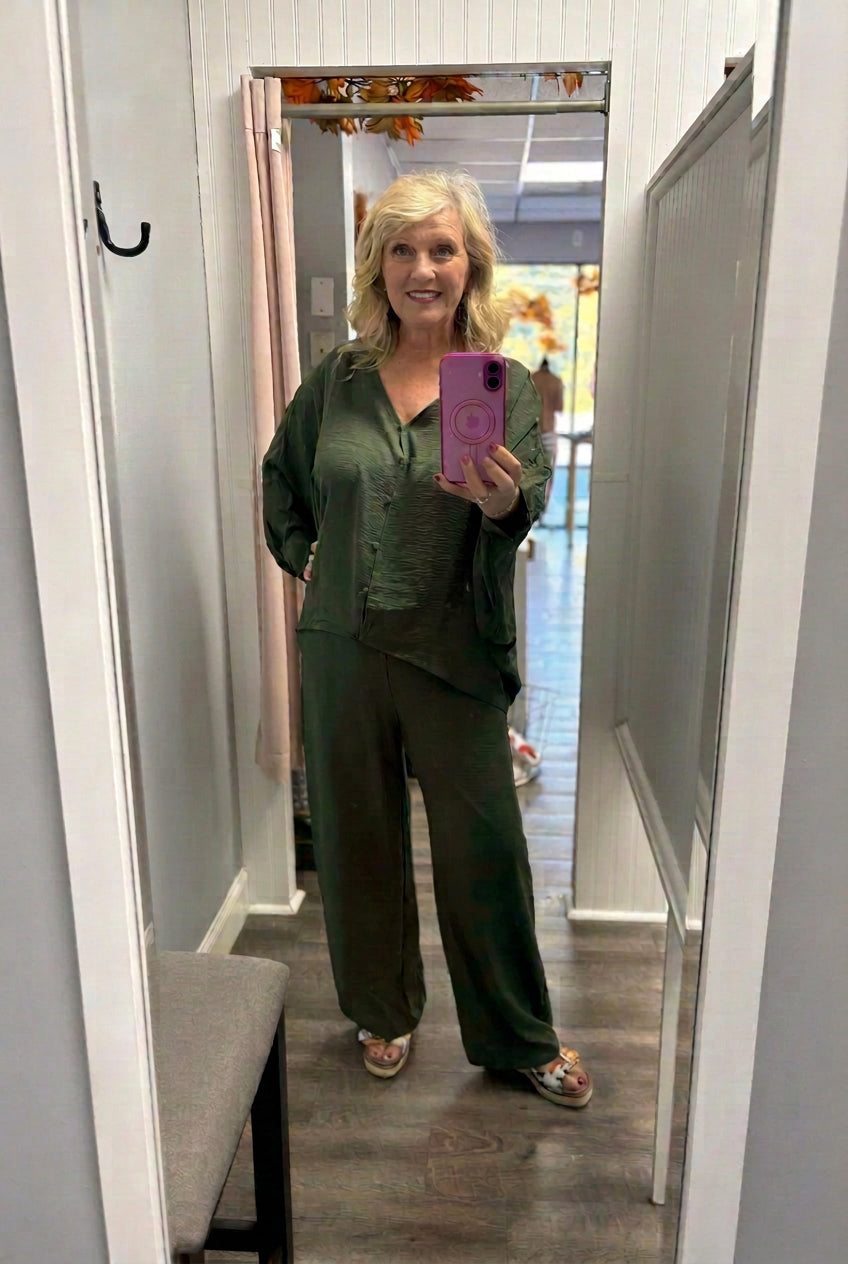 2 PIECE OVERSIZED PONCHO TO & RELAXED BOTTOMS: OLIVE