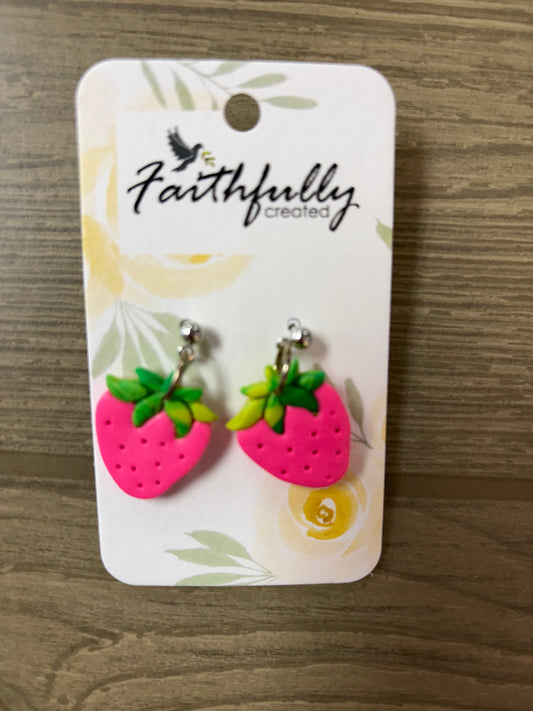 EARRINGS: ROCK ME STRAWBERRY
