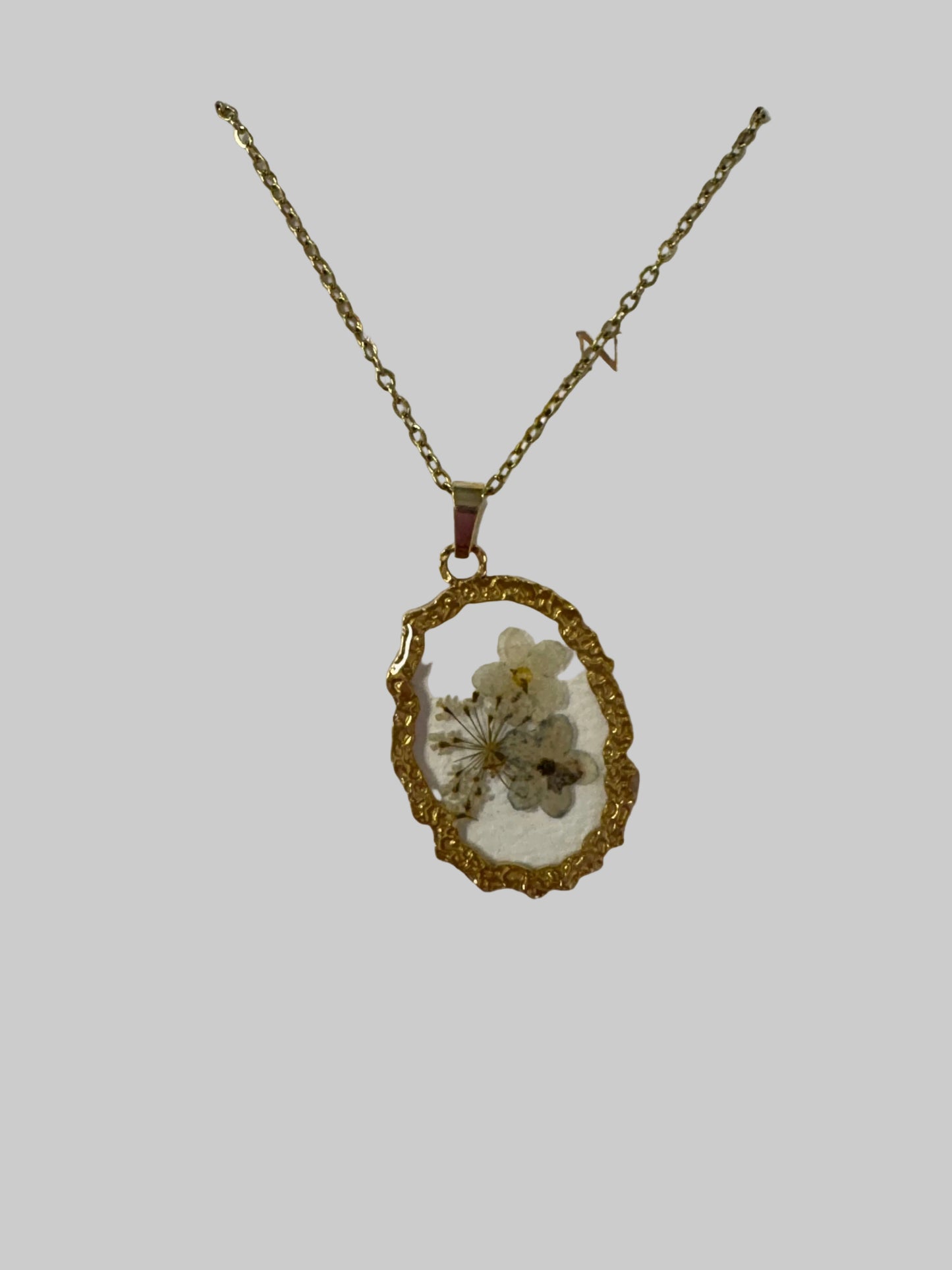 18K STAINLESS STEEL TARNISH FREE FLOWER NECKLACE-GOLD