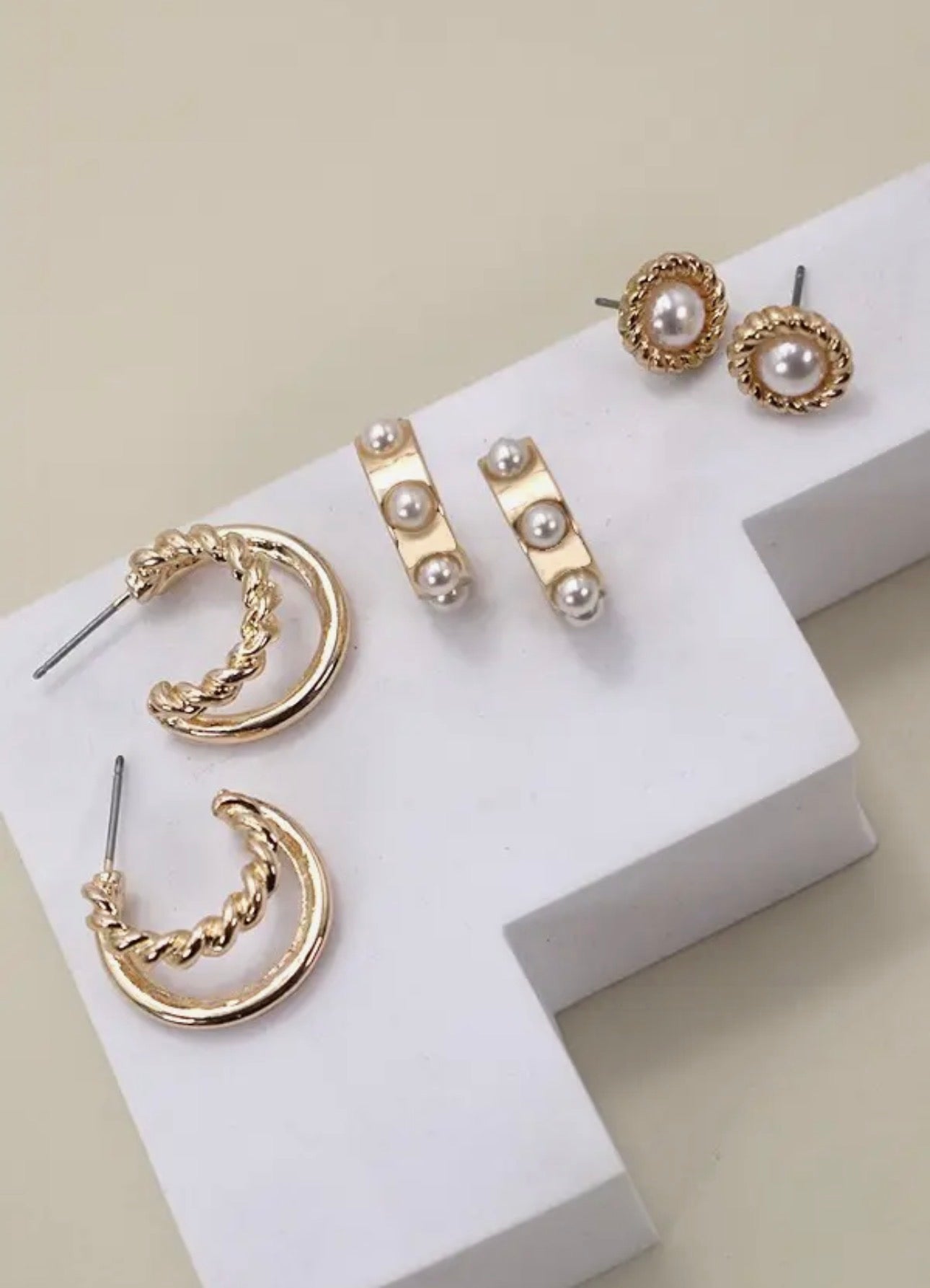 GOLD PEARL HOOP STUD TRIO EARRINGS