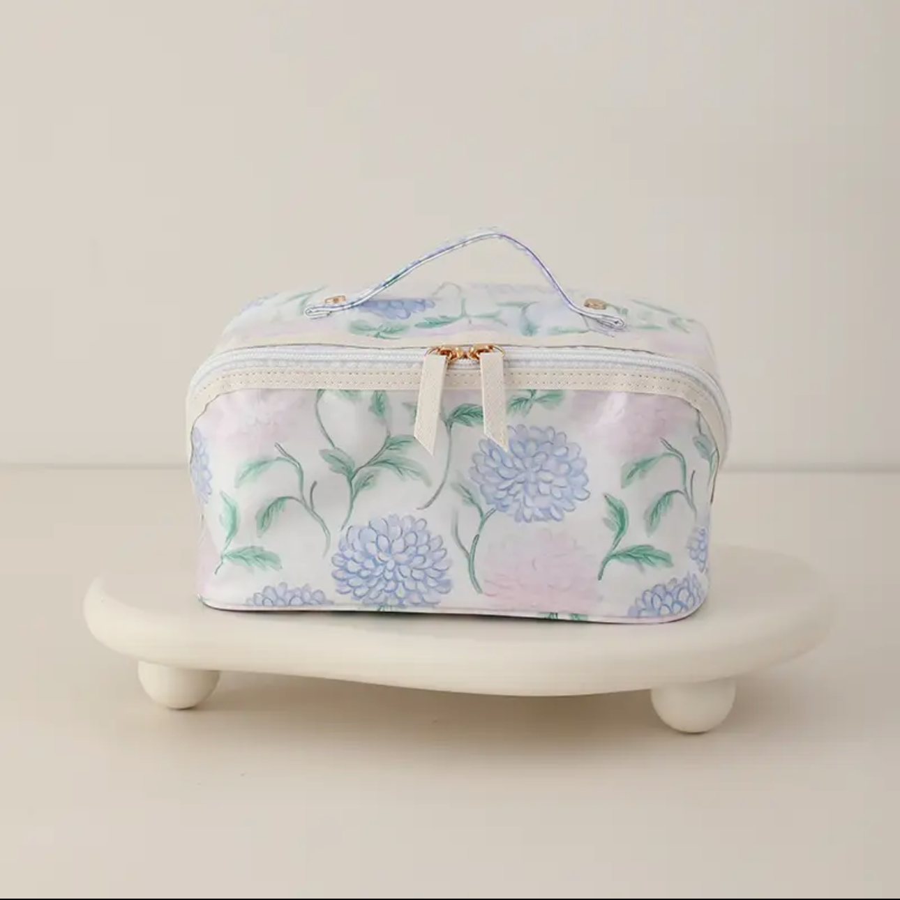 FRONT PORCH BLUE BELLS WATERPROOF COSMETIC BAG