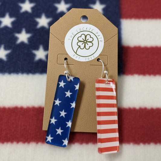 EARRINGS: STARS & STRIPES
